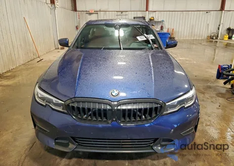 2020 BMW 330Xi z USA, uszkodzony, nr VIN 3MW5R7J02L8B19209
